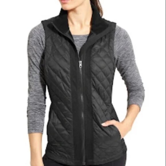 Athleta Rock Springs Quilted Vest - Picture 1 of 5